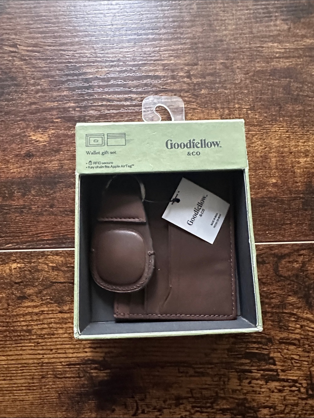 Goodfellow & Co Brown Leather Wallet and Key Fob Set